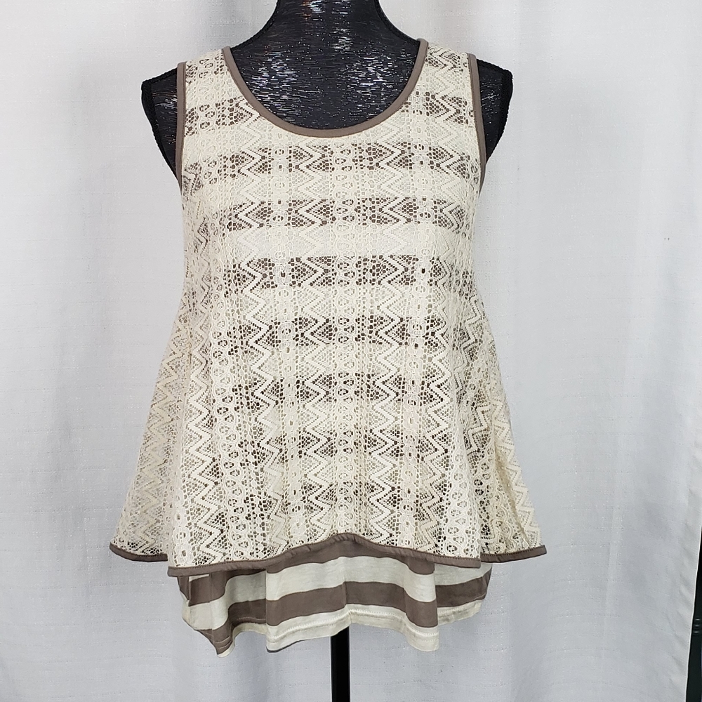 Ryu Lace Tank Size Medium
